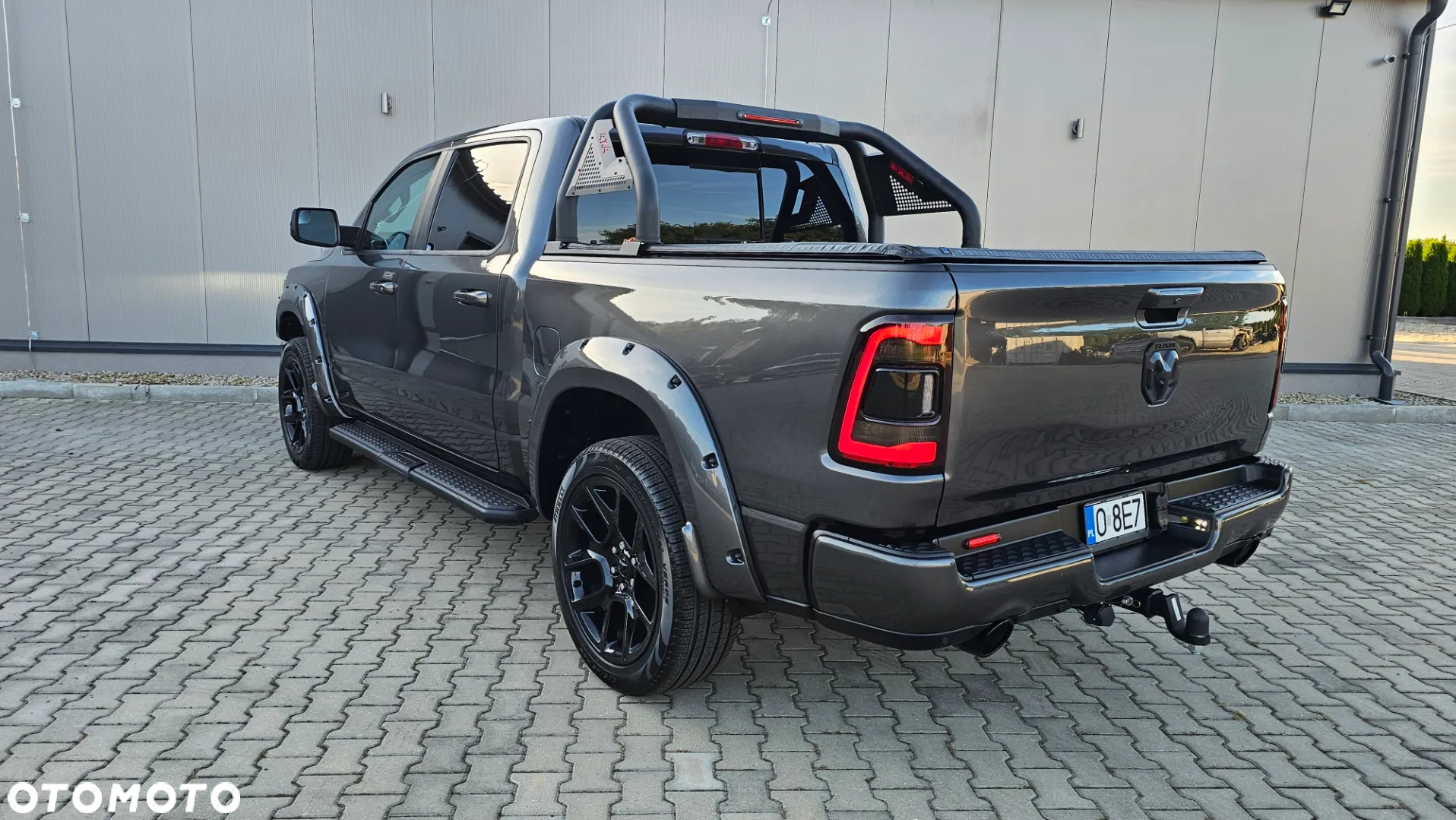 Dodge RAM 1500 5.7 4x4 - 13