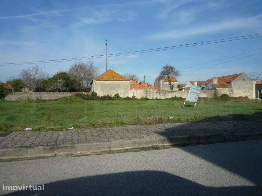 Lote para construção - Grande imagem: 2/2