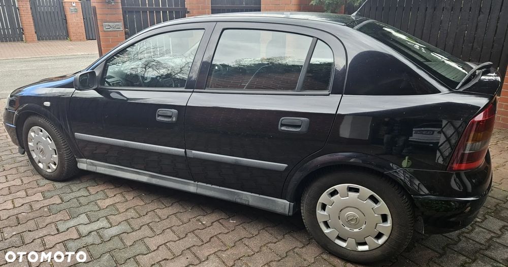 Opel Astra - 3