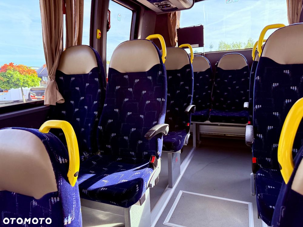 Iveco Rosero First - 18