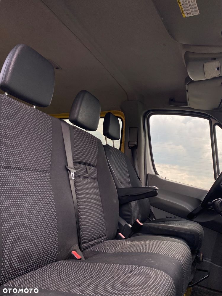 Mercedes-Benz Sprinter - 18
