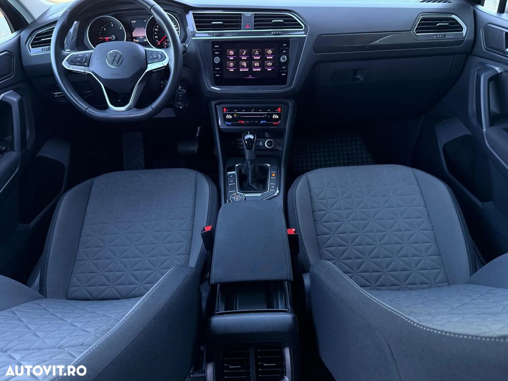 Volkswagen Tiguan 2.0 TDI 4Mot DSG Life - 12