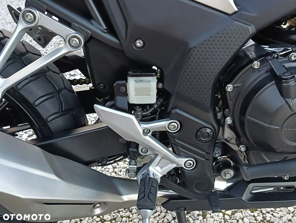 Honda CB - 19