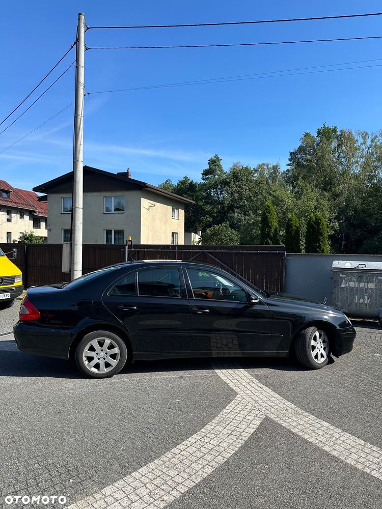 Mercedes-Benz Klasa E 200 Kompressor Classic - 3
