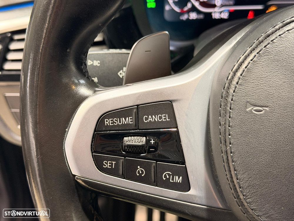 BMW 530 e Pack Desportivo M - 41