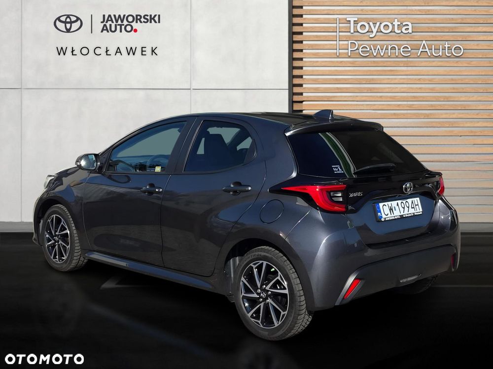 Toyota Yaris - 4