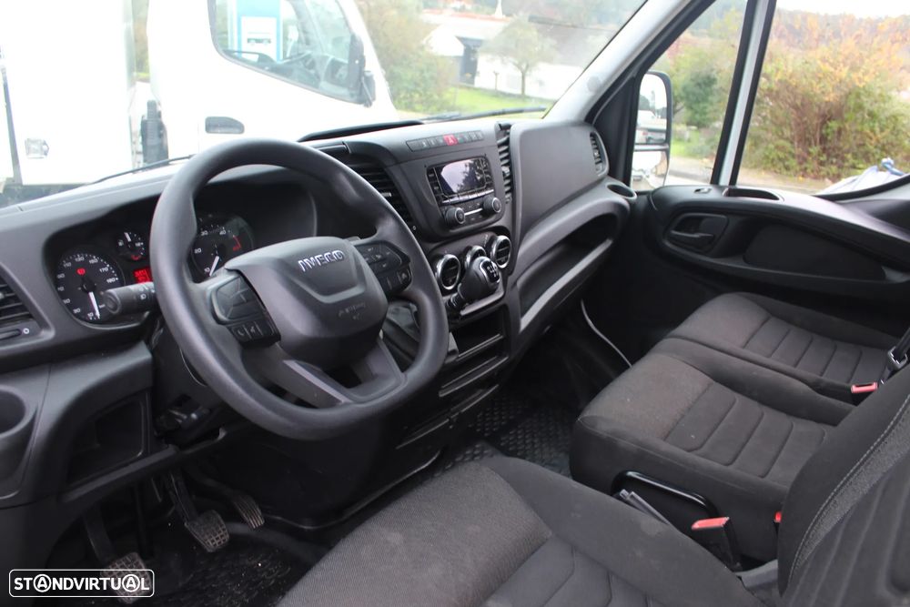 Iveco DAILY 35-160 // CONTENTOR + PLATAFORMA // 3.000 cc - 11