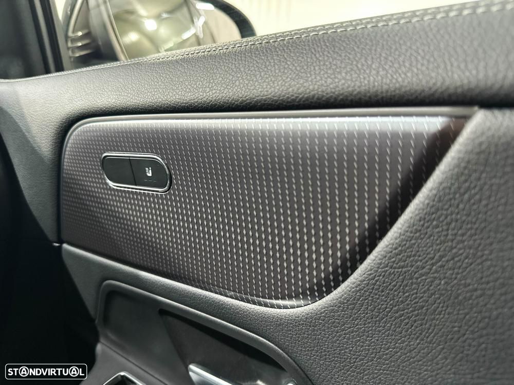 Mercedes-Benz EQA 300 4Matic Progressive - 38