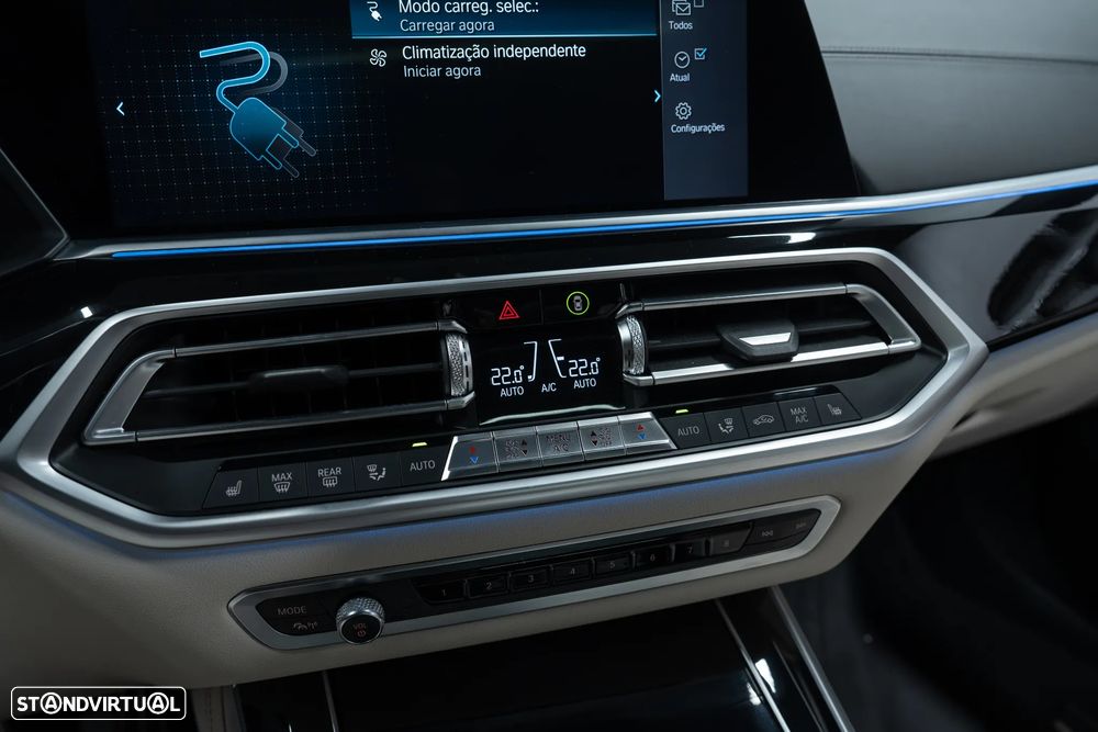 BMW X5 xDrive45e - 54