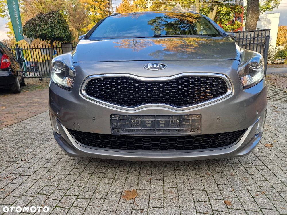 Kia Carens 1.7 CRDi S 7os EU6 - 10