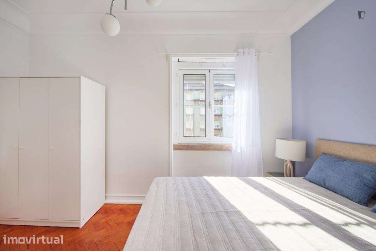 Quarto - localizado em Entrecampos Lisbon - Grande imagem: 3/17