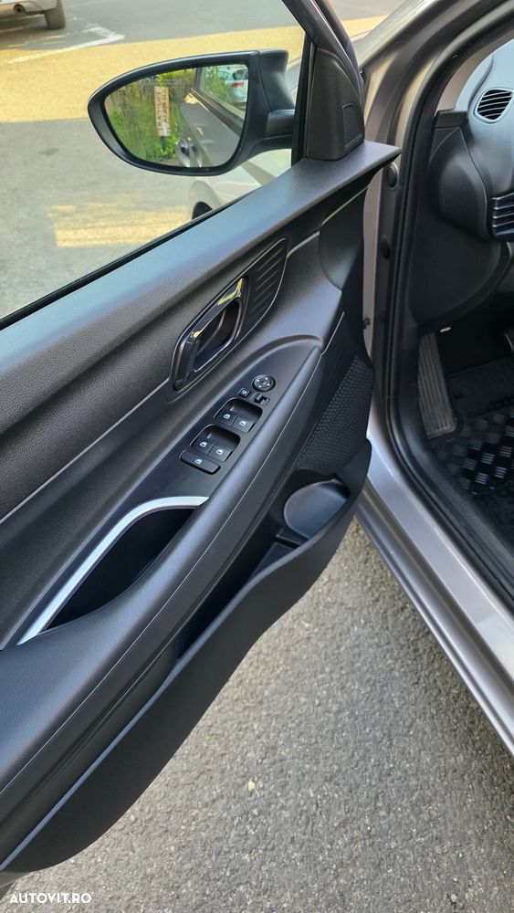 Hyundai i20 1.0 l T-GDi M-Hybrid 100CP 7DCT 5DR Led Line - 29