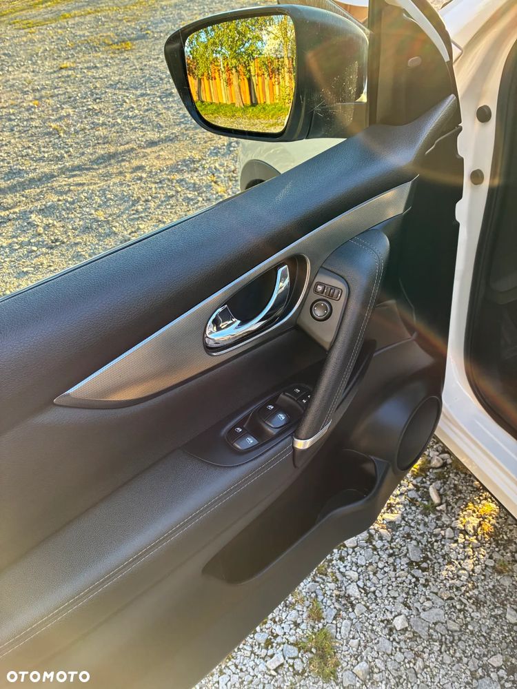 Nissan Qashqai 1.2 DIG-T TEKNA+ - 9