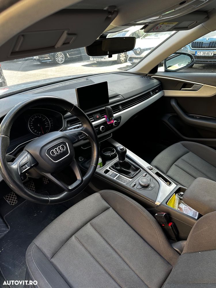 Audi A4 Avant 2.0 TDI - 6