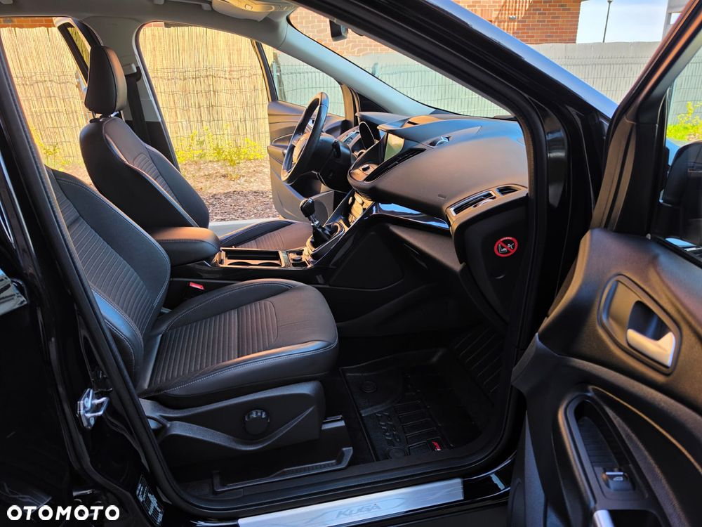 Ford Kuga 2.0 TDCi AWD Edition - 13