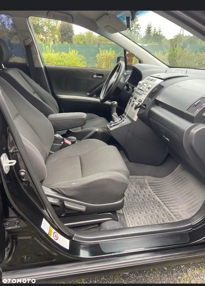 Toyota Corolla Verso 2.0 D-4D - 6