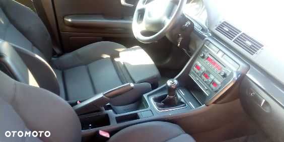 Audi A4 Avant - 8