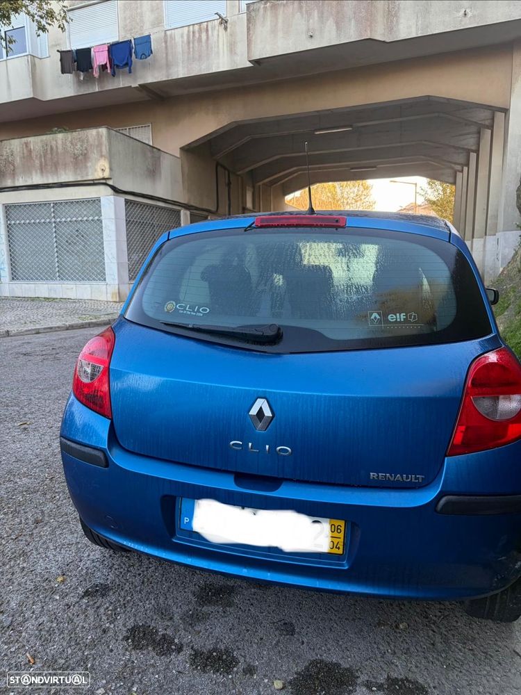 Renault Clio 1.2 16V Dynamique - 5