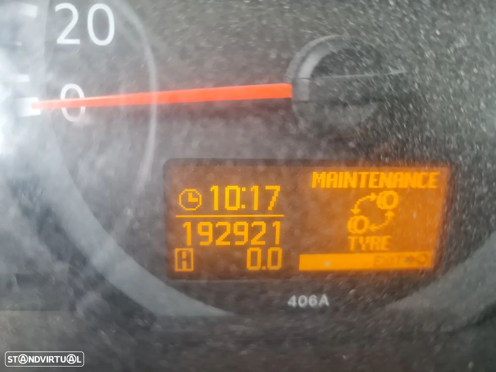 Nissan Cabstar 35.13 Tribasculante c/ caixa arrumação - 8