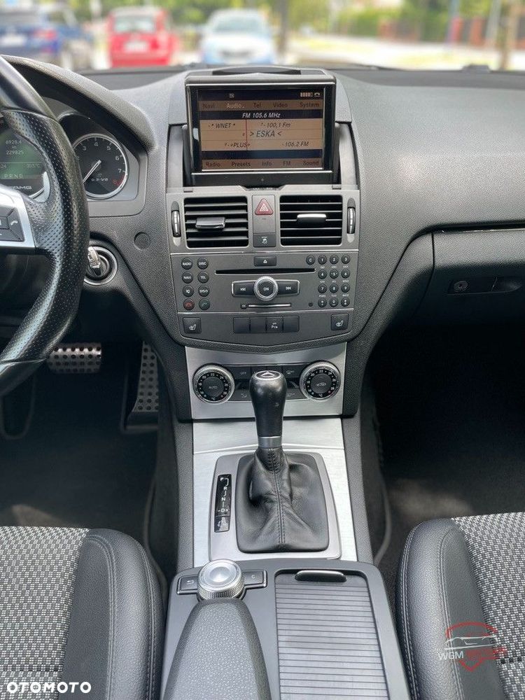Mercedes-Benz Klasa C 63 AMG 7G-TRONIC - 17