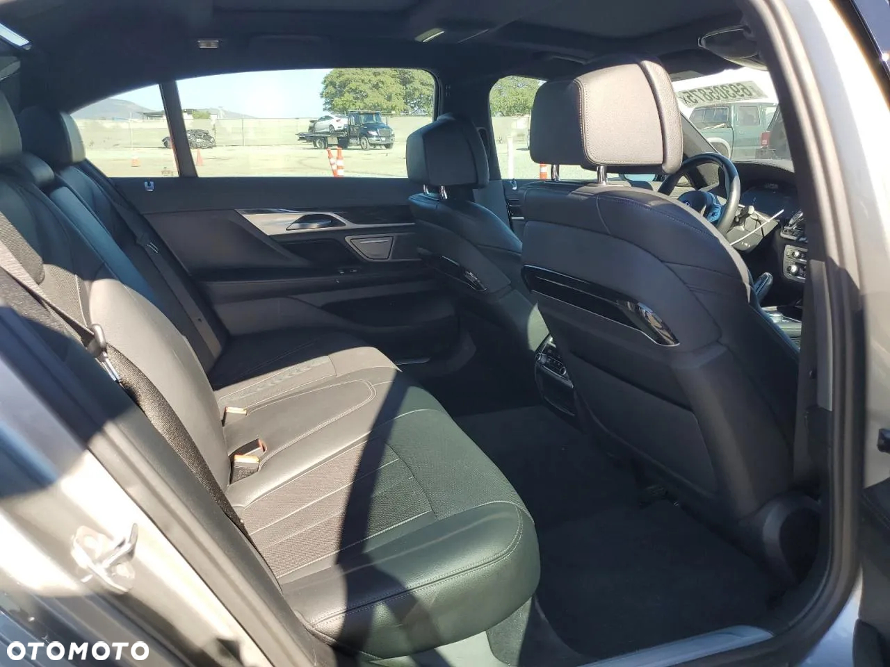 BMW Seria 7 - 10