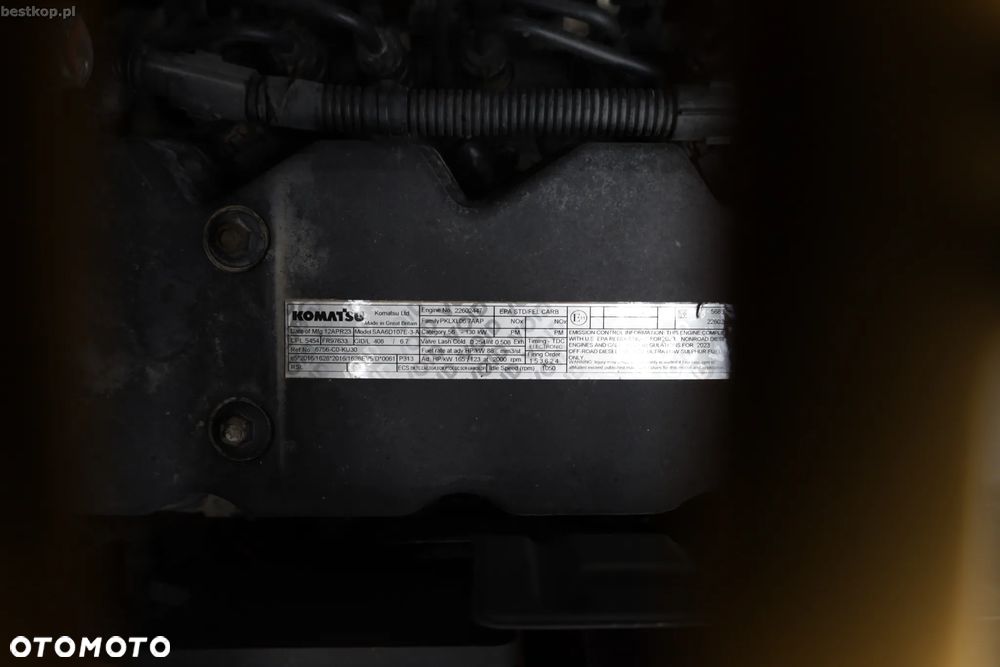 Komatsu PC210LC-11 - 29