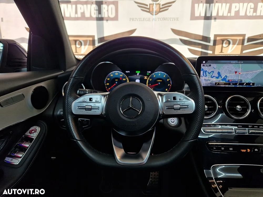 Mercedes-Benz GLC 200 4Matic 9G-TRONIC AMG Line - 9