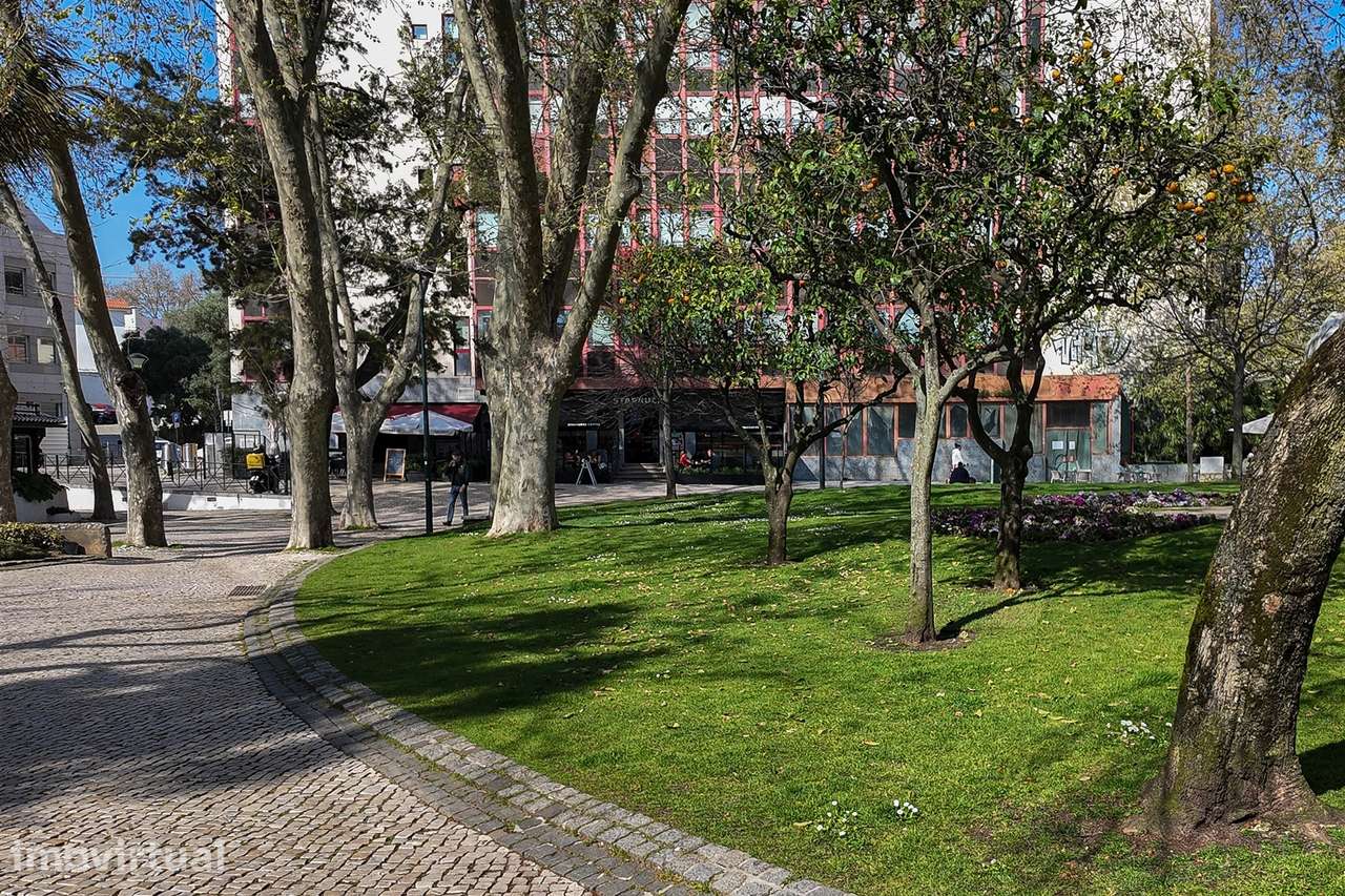 Prédio de 5 frações com propriedade horizontal, remodelado no Centro d - Grande imagem: 4/34