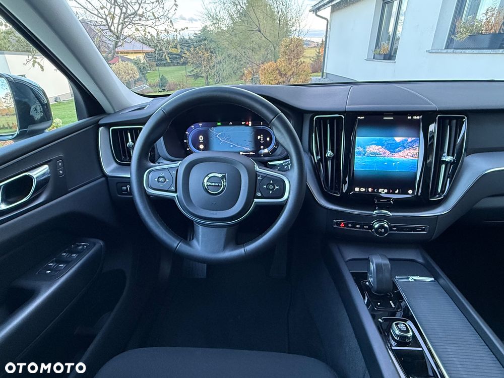 Volvo XC 60 B4 D Geartronic Momentum Pro - 17