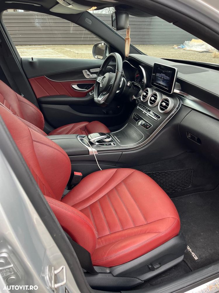 Mercedes-Benz C 250 7G-TRONIC AMG Line - 11