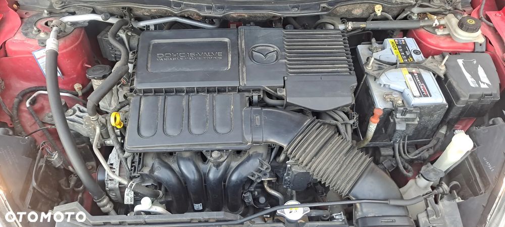 Mazda 2 - 25