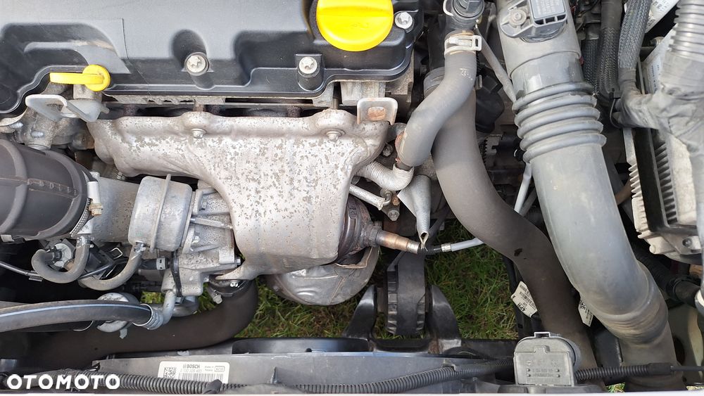 Opel Astra IV 1.4 T Energy EU6 - 16