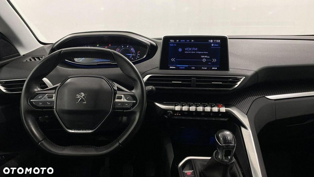 Peugeot 5008 - 9