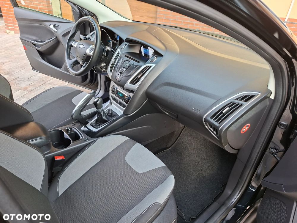 Ford Focus - 14