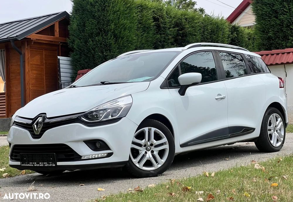 RENAULT Clio