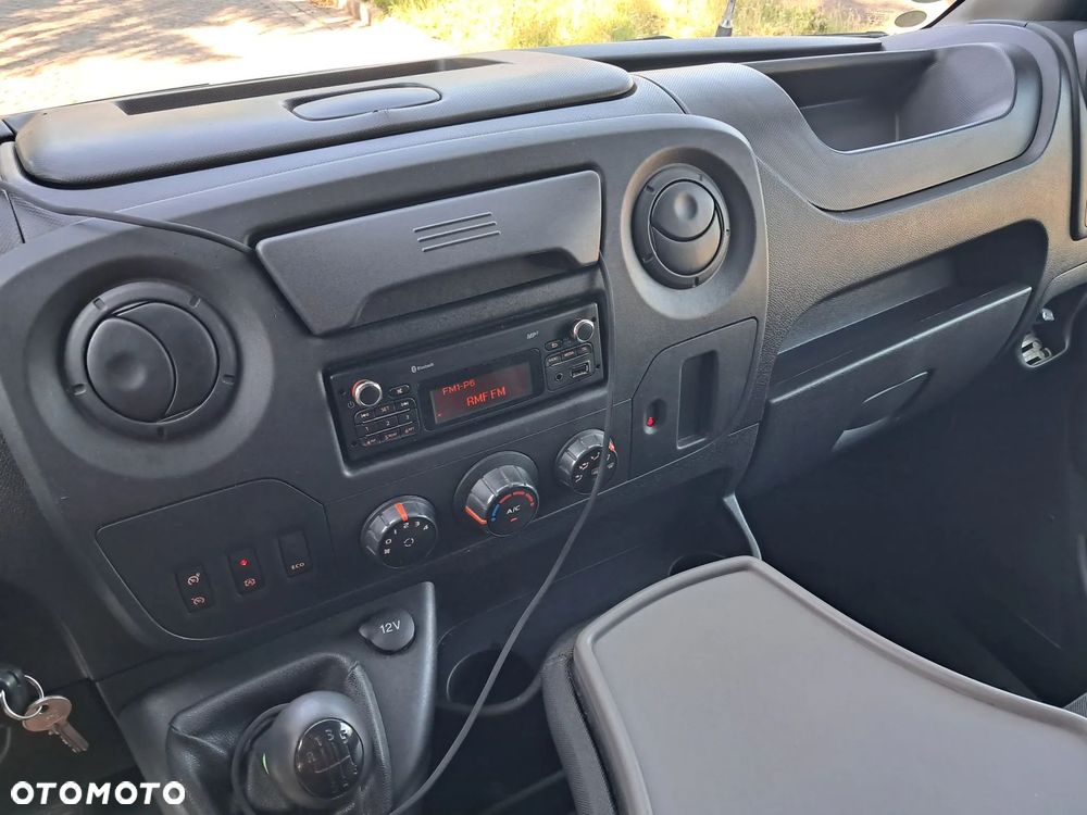 Renault Master - 9