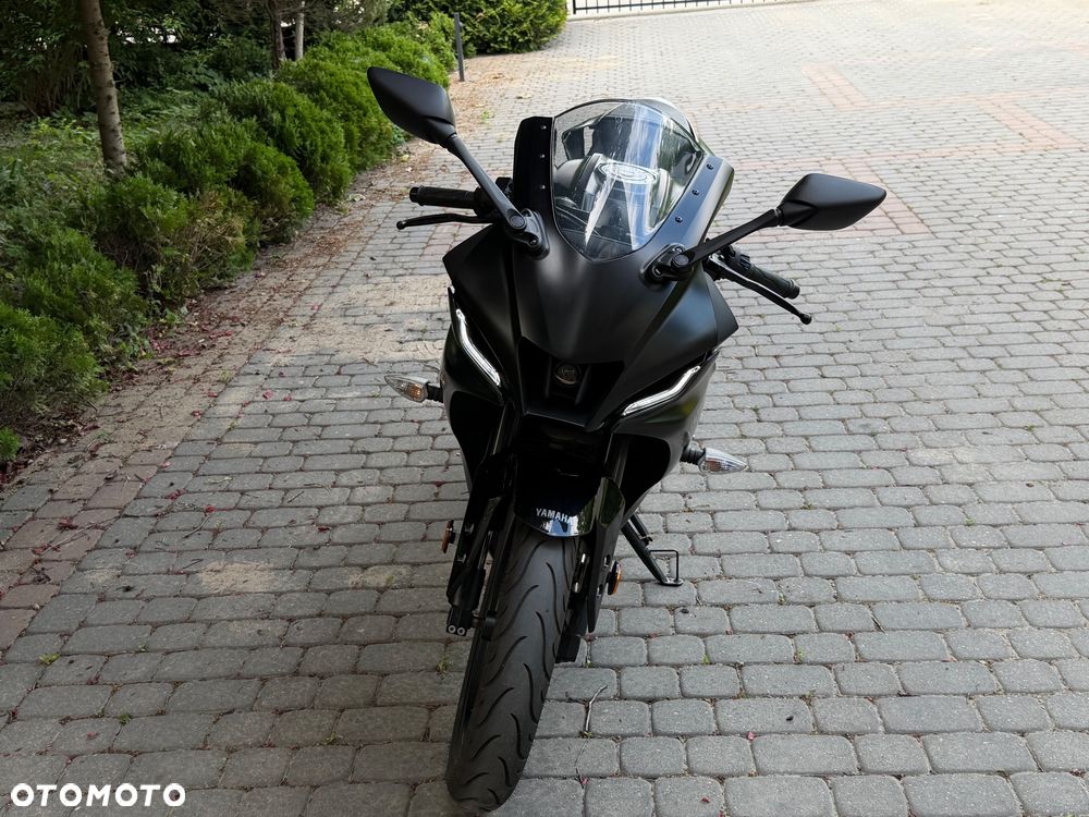 Yamaha YZF - 7
