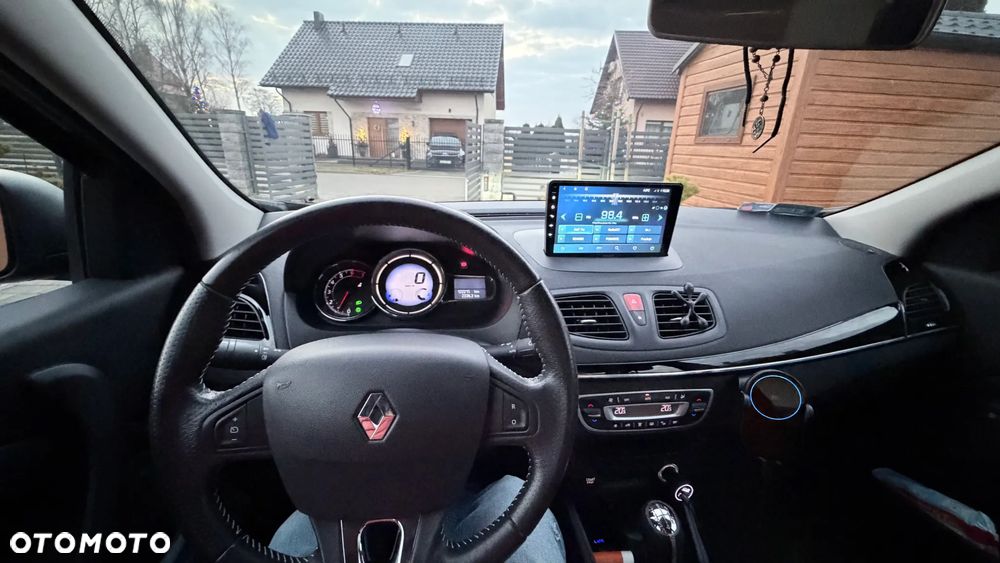 Renault Fluence 1.6 16V Zen - 14