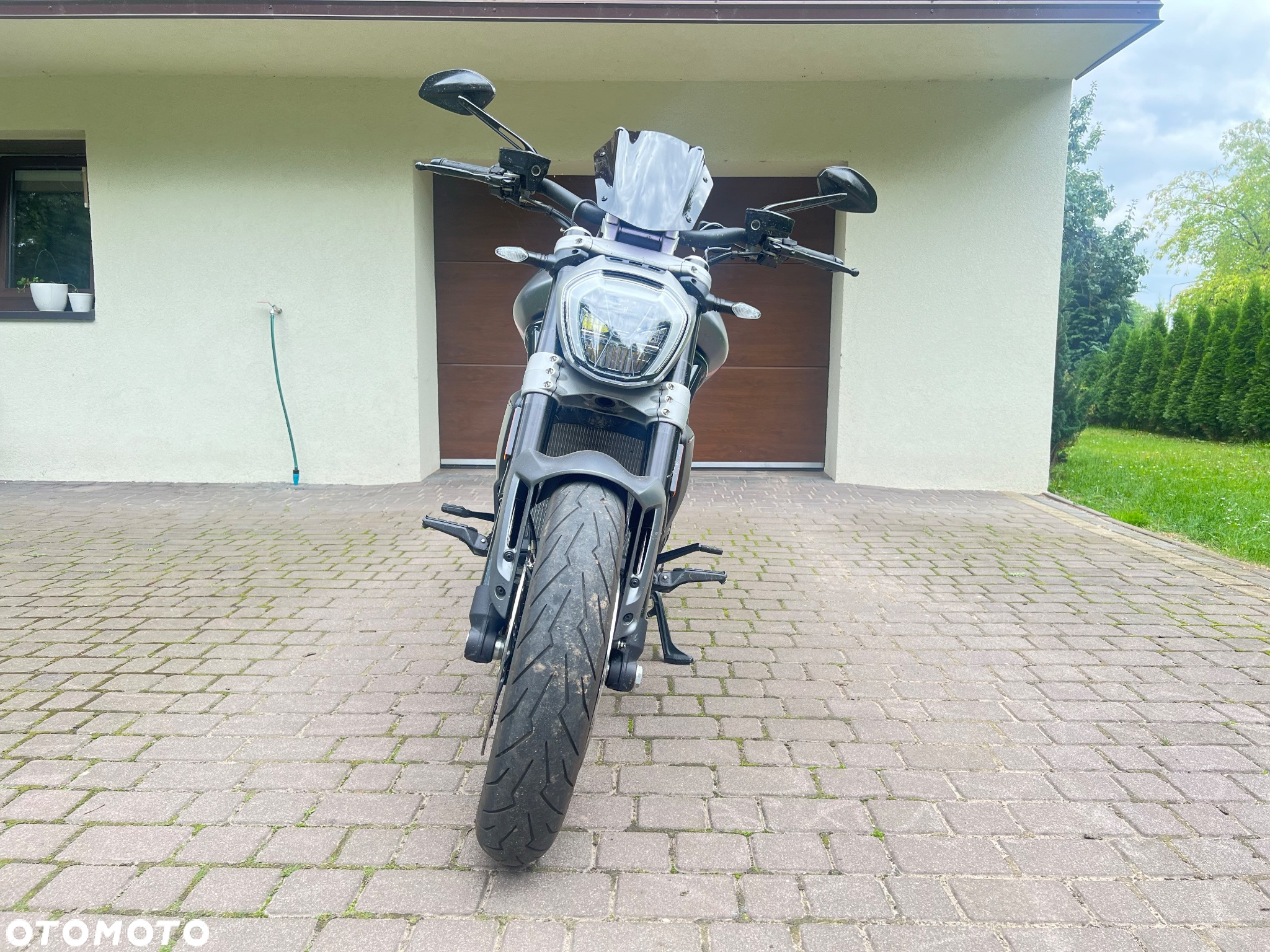Ducati Diavel - 2