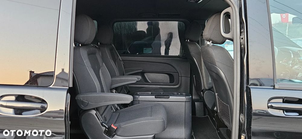 Mercedes-Benz Klasa V 250 d 9G-Tronic - 31