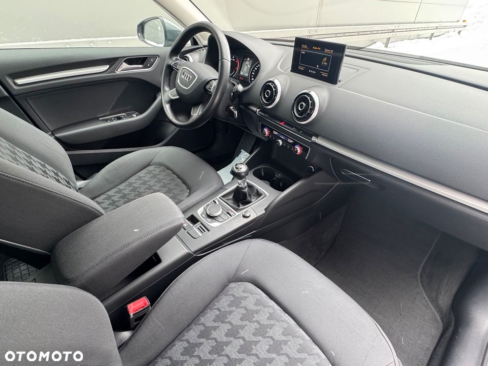 Audi A3 Sportback - 24