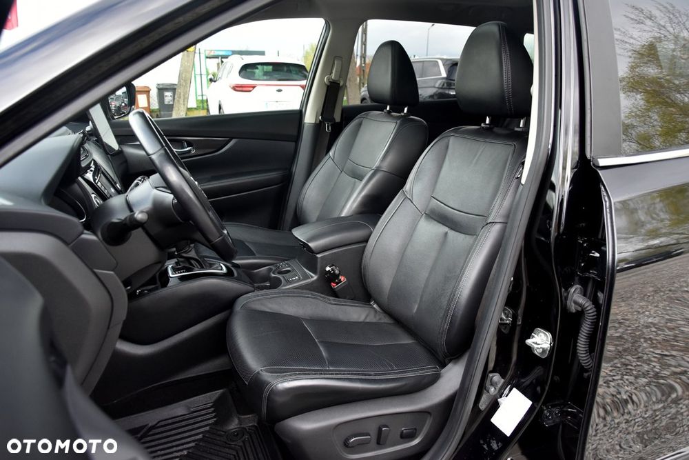 Nissan X-Trail 1.6 DCi Xtronic Tekna - 24