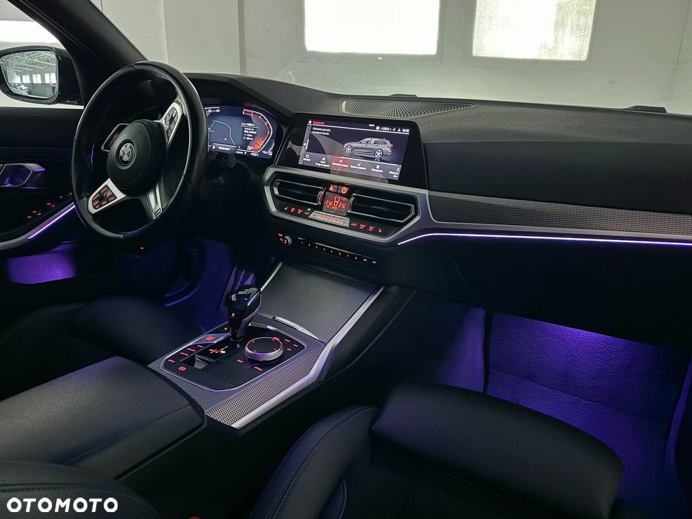 BMW Seria 3 320d xDrive M Sport Shadow - 26