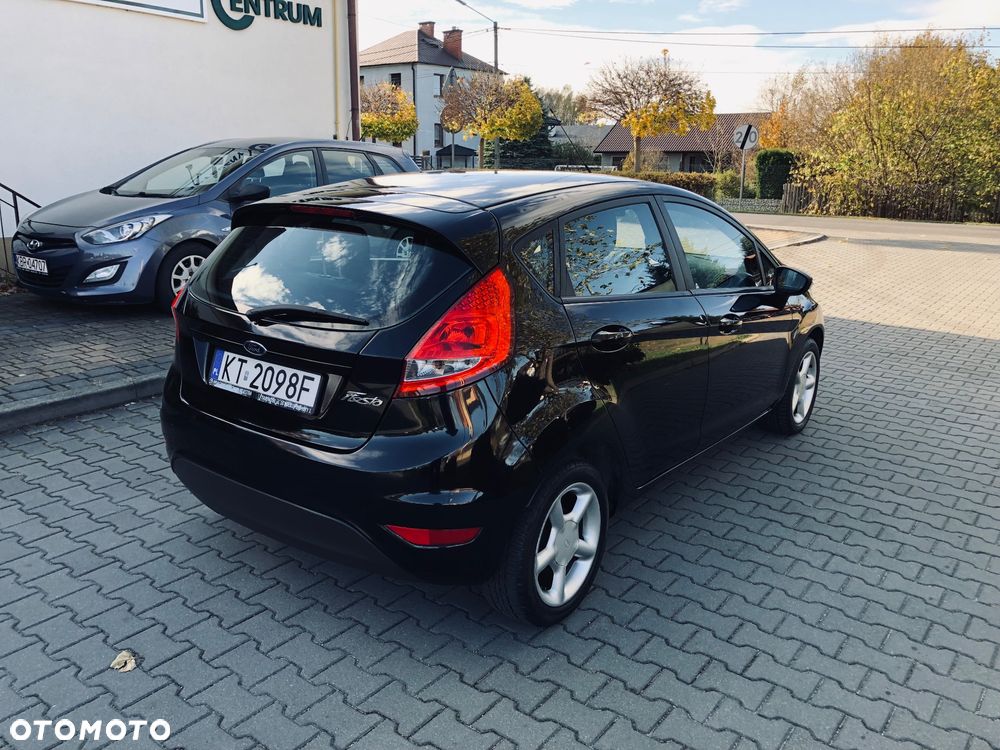 Ford Fiesta 1.4 Ghia - 5