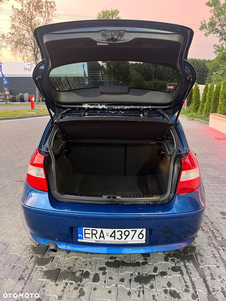 BMW Seria 1 120d - 4