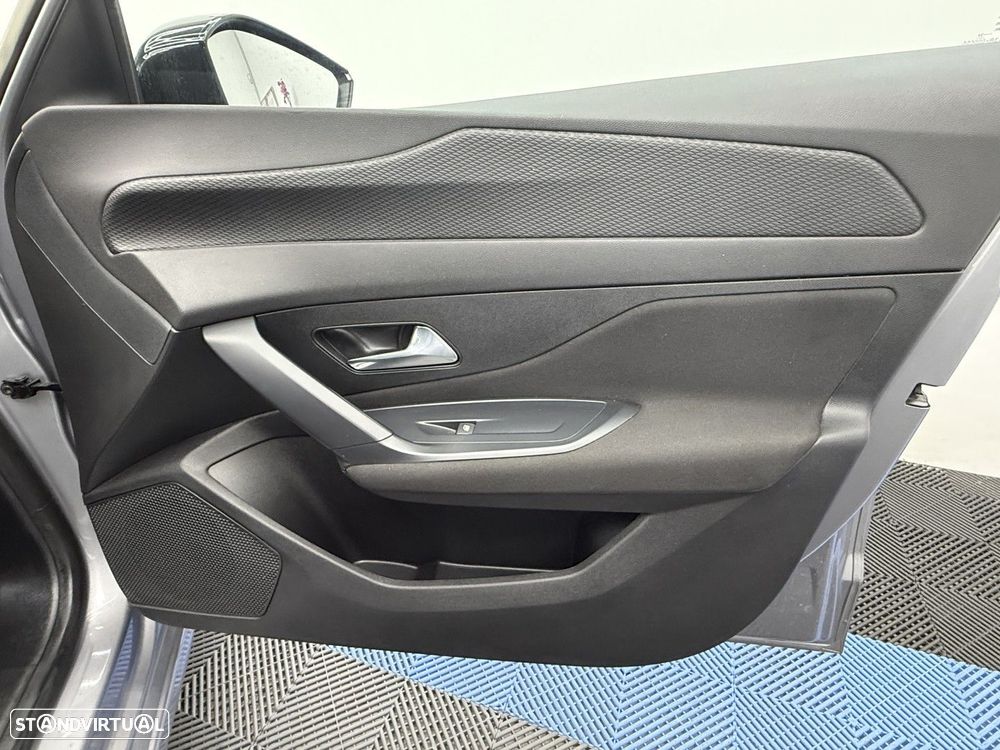 Peugeot 308 SW 1.2 PureTech Active Pack - 19