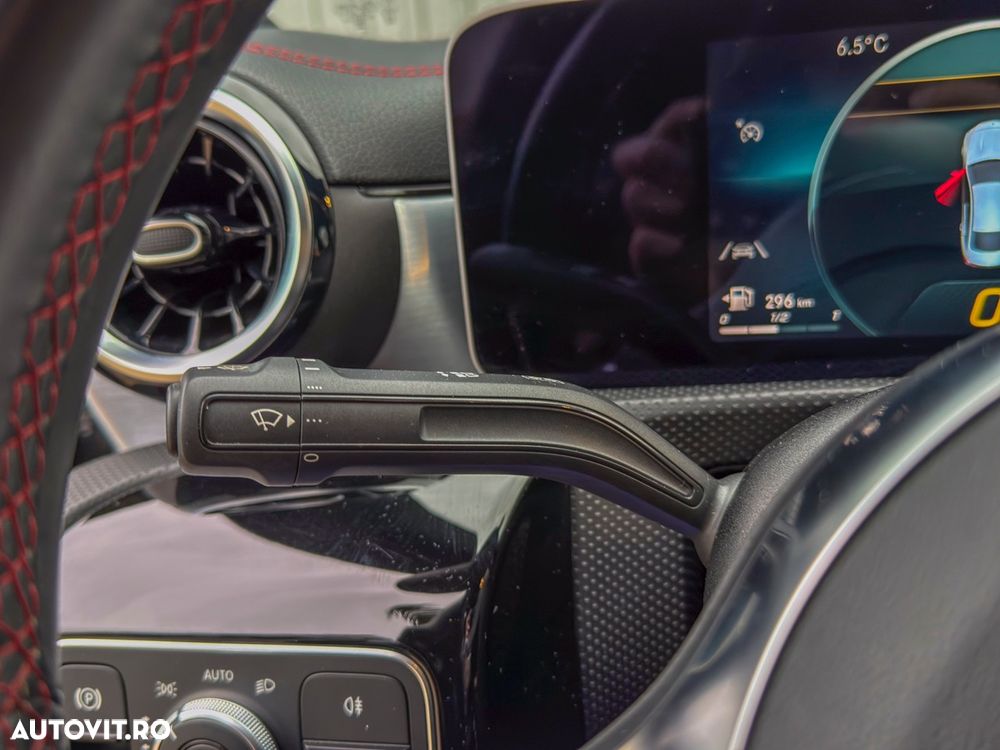 Mercedes-Benz CLA - 23