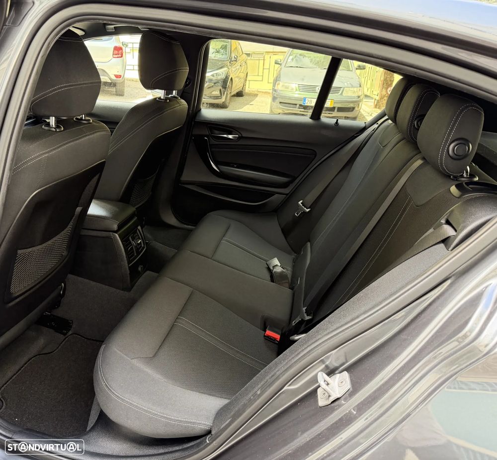 BMW 116 d Line Sport - 25