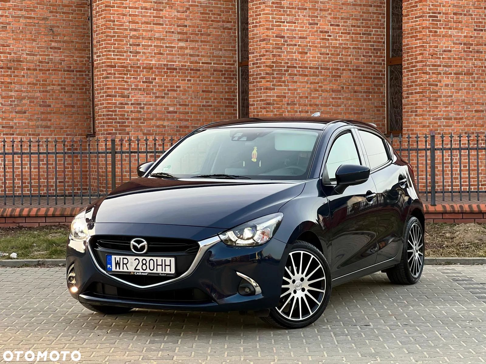 Mazda 2 SKYACTIV-G 90 Sports-Line - 1