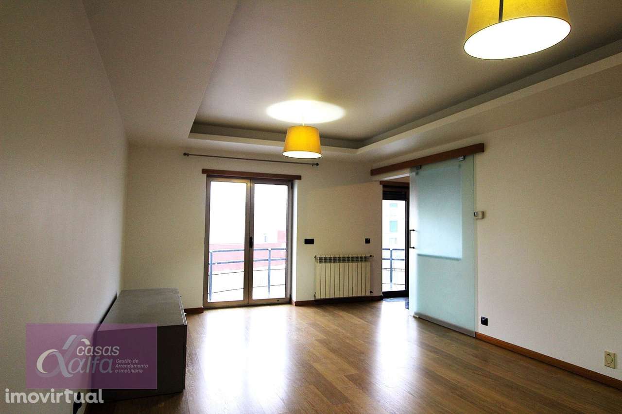 Apartamento T2 em Condomínio Fechado  Leiria - Grande imagem: 4/19